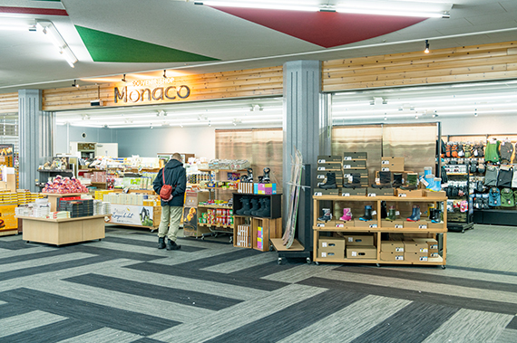 売店「モナコ」店頭写真